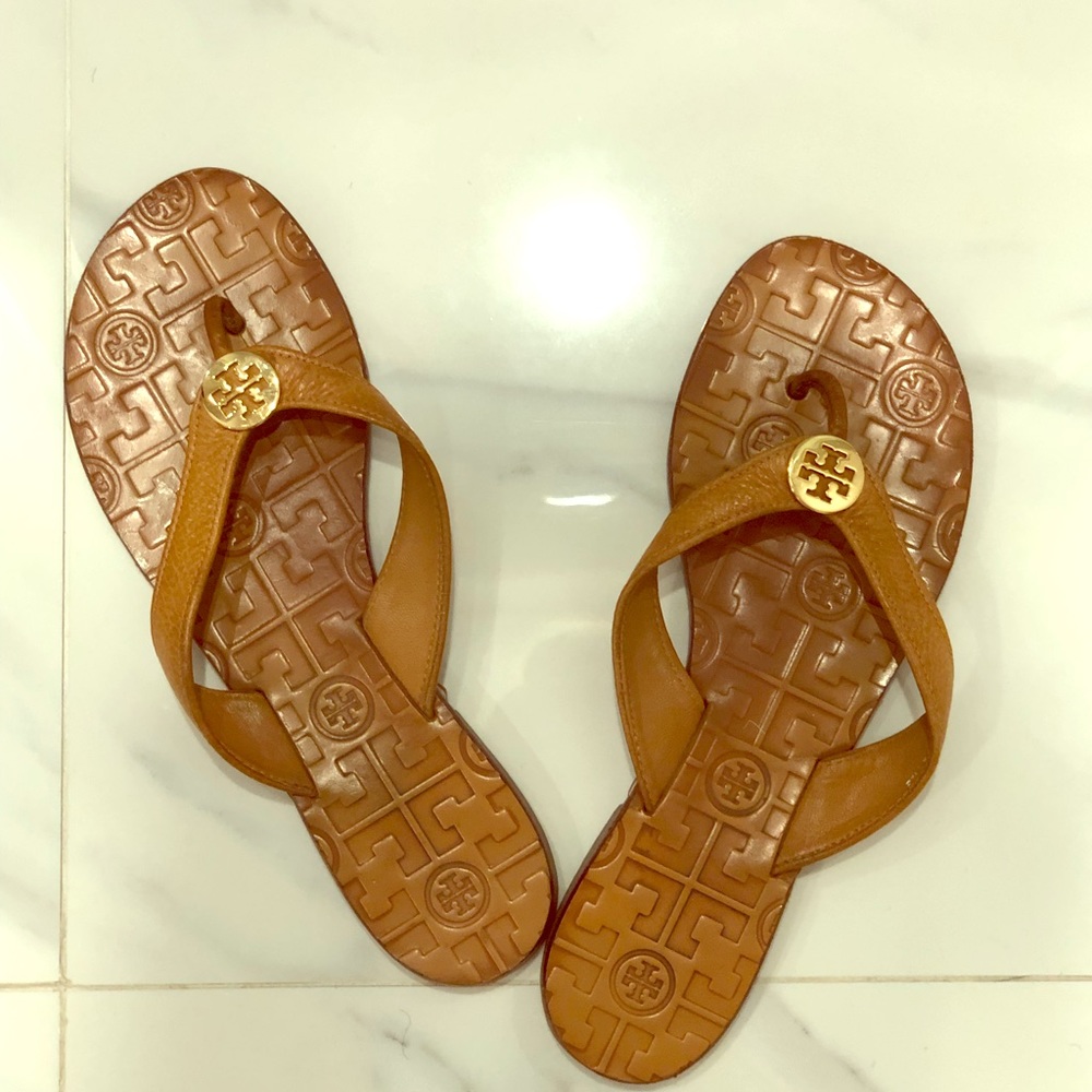 Tory Burch tan leather sandals